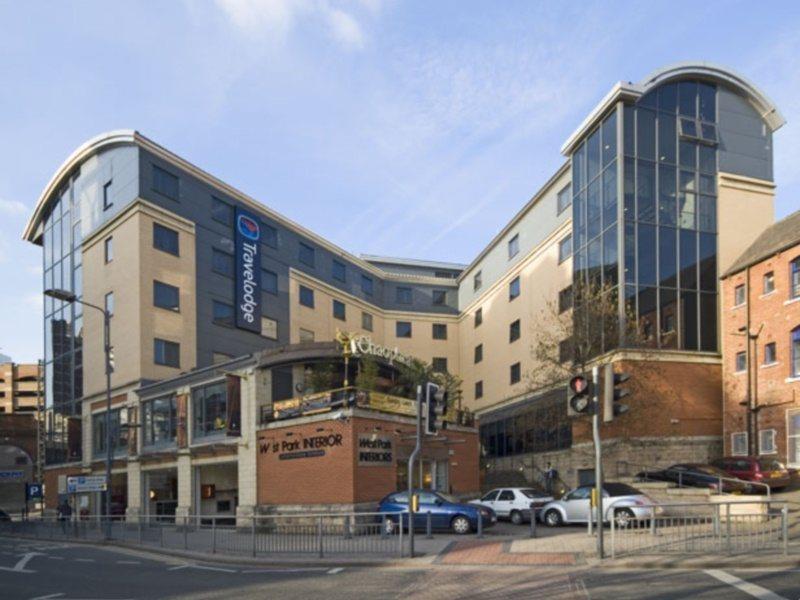 Travelodge Leeds Central Esterno foto